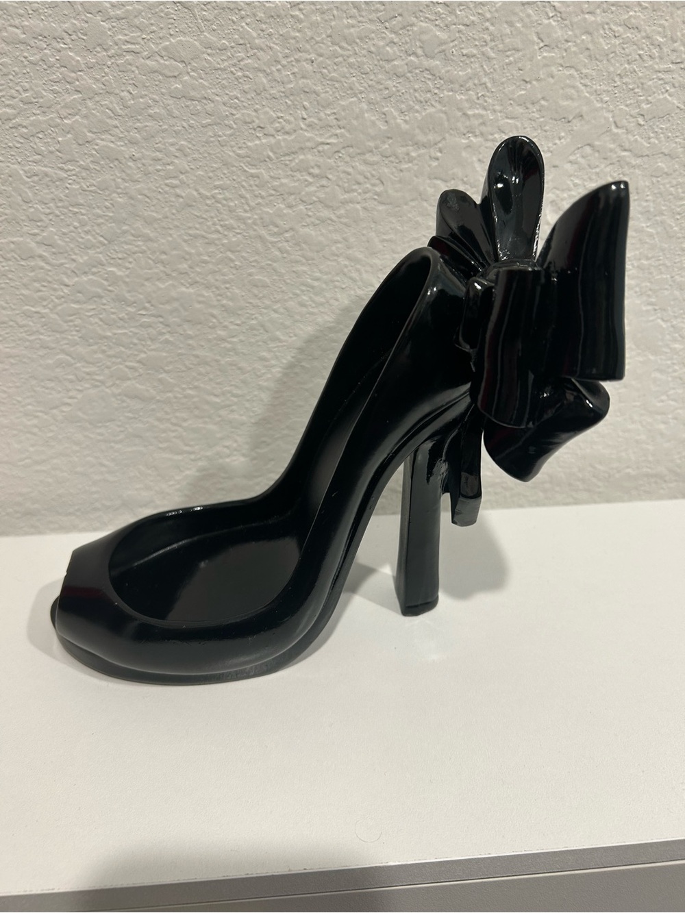 Women's Black High Heel Pump with Bow Decoration